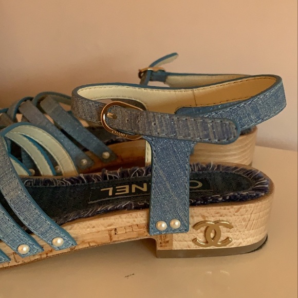 Chanel CC Denim Sandals (35) - Picture 3 of 7